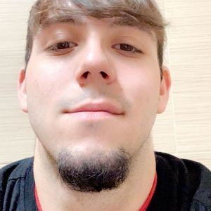 Meet your Posher, Colby